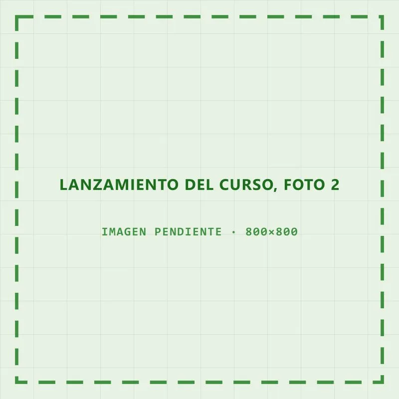Inscriptos durante la primera clase del curso de Gestión del Suministro